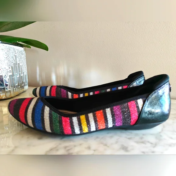 Anne Klein Sport Women's Glitter Multicolor Stripe Flat Shoes | Size 8M (NWT) - Picture 8 of 15